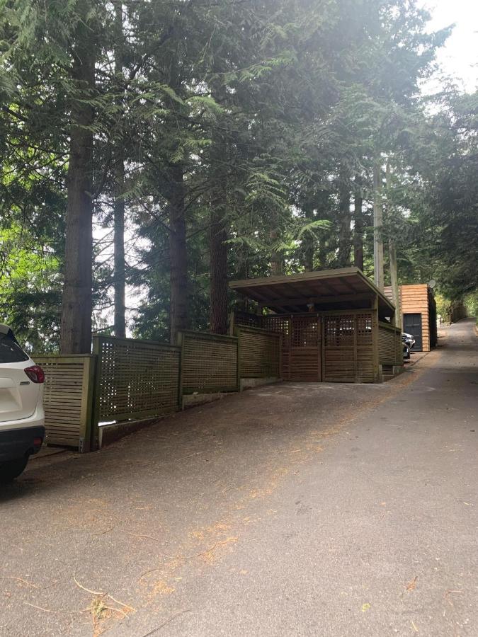 Waterfront Cottage With Superb Coastline Views West Vancouver Εξωτερικό φωτογραφία