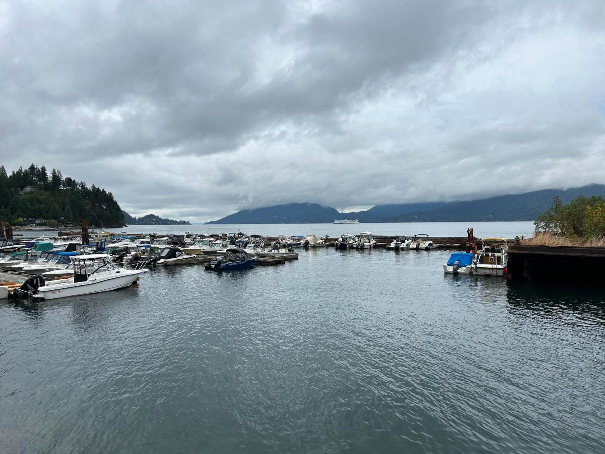 Waterfront Cottage With Superb Coastline Views West Vancouver Εξωτερικό φωτογραφία