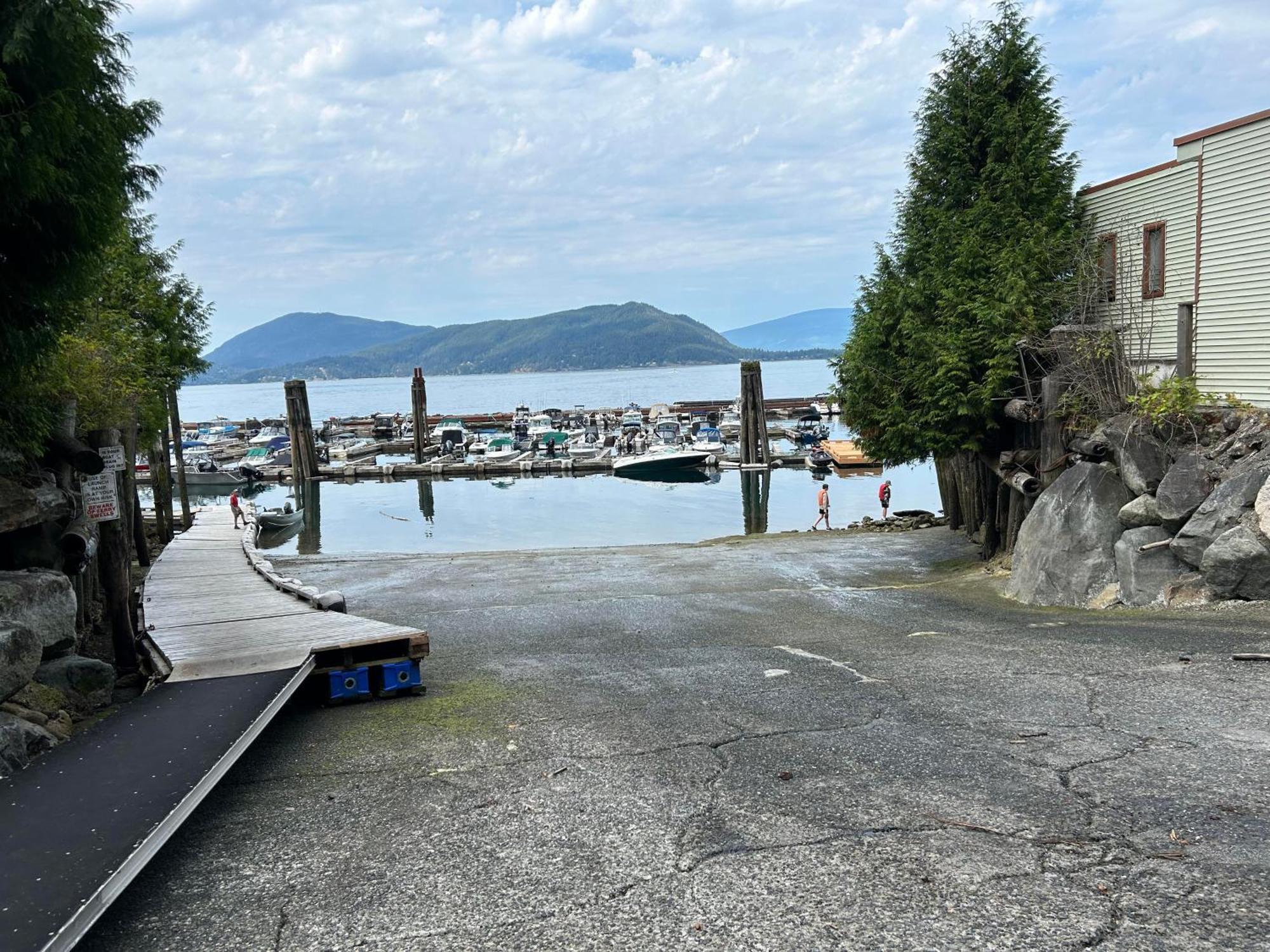 Waterfront Cottage With Superb Coastline Views West Vancouver Εξωτερικό φωτογραφία