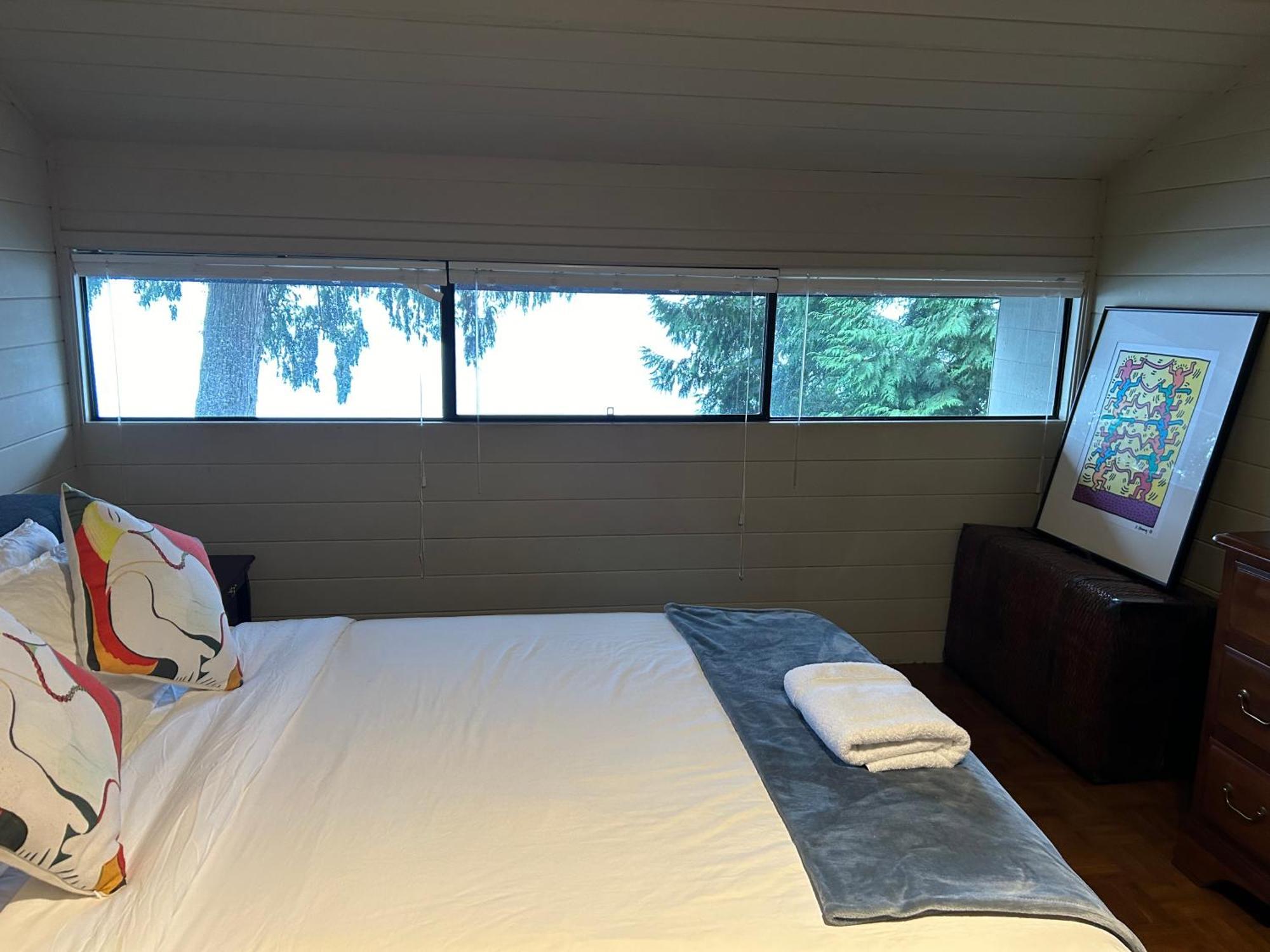 Waterfront Cottage With Superb Coastline Views West Vancouver Εξωτερικό φωτογραφία